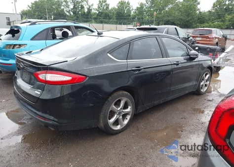 2013 Ford Fusion Se z USA, uszkodzony, nr VIN 3FA6P0HR5DR238124
